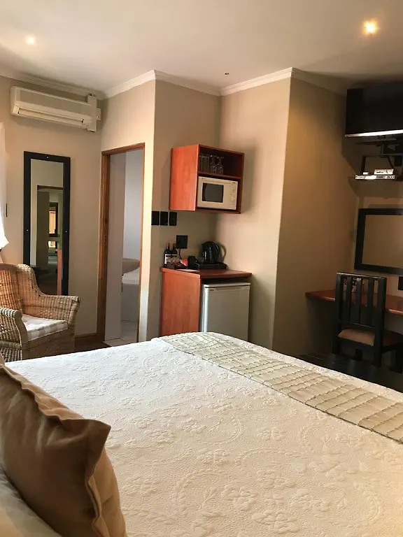 ****  A La Martha'S Air-Port Guest House Port Elizabeth South Africa